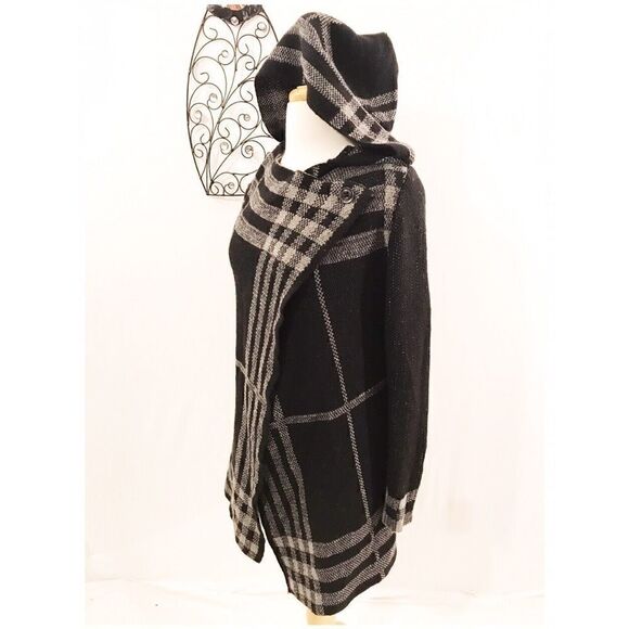 FYLO Sweater - Picture 3 of 8